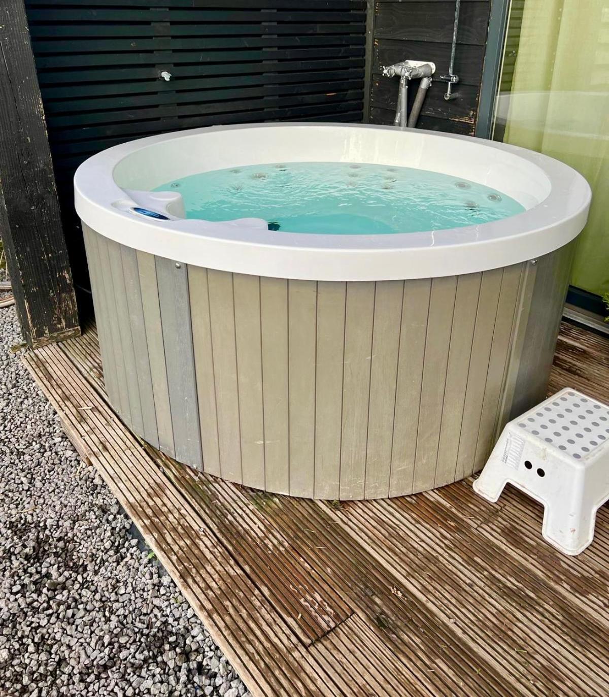 Family House With Garden & Jacuzzi & Sauna Near Amsterdam Vijfhuizen Dış mekan fotoğraf